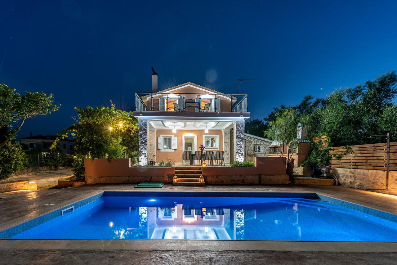 Villa Antonio Romírion Exteriör bild